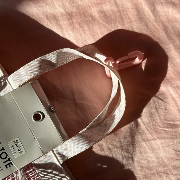 G.U.S Shower Tote - Picture 4 of 5